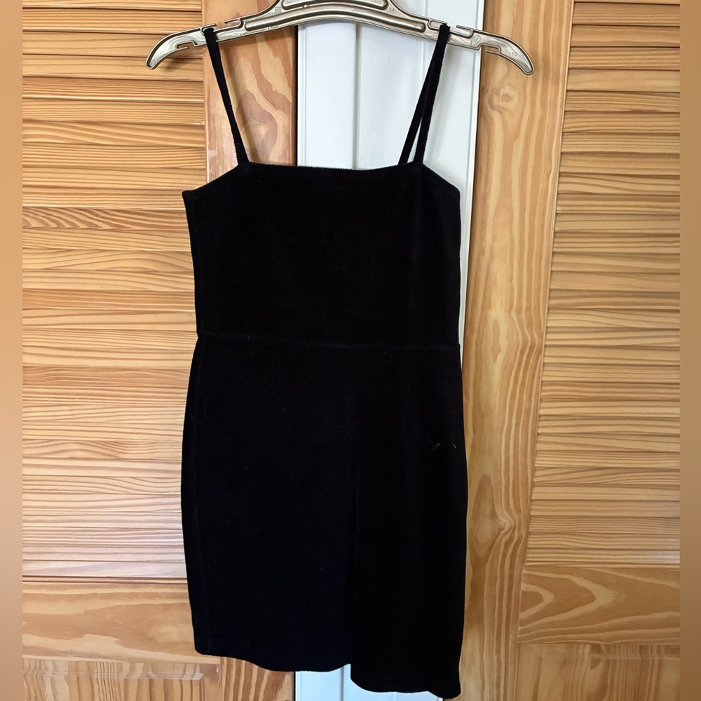 Forever 21 Elegant Black mini Dress size medium